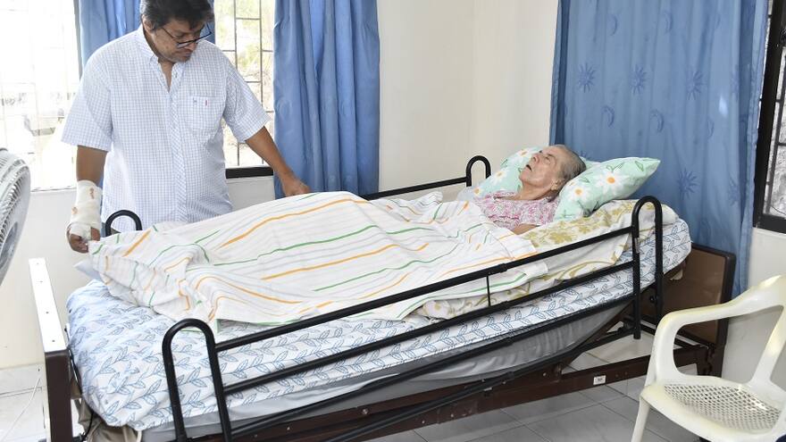 Herlinda espera la atención ordenada por un juez