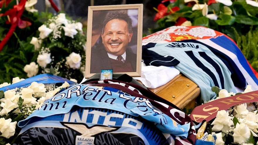 Totti, Mancini y más de dos mil personas despiden a Mihajlovic en su funeral