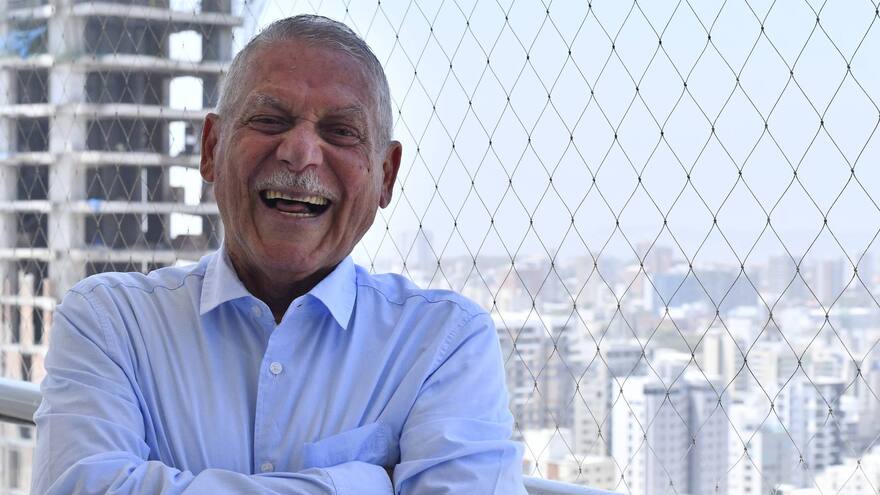 'Si volviera a nacer, elegiría una vez más ser periodista'