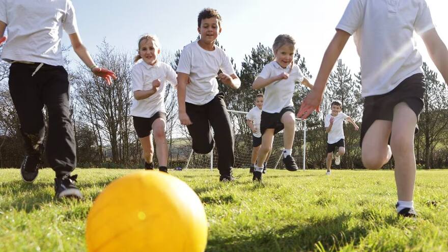 Defensoría del Pueblo evidencia preocupante reducción de permanencia de programas sobre deporte, recreación, actividad física y aprovechamiento del tiempo libre