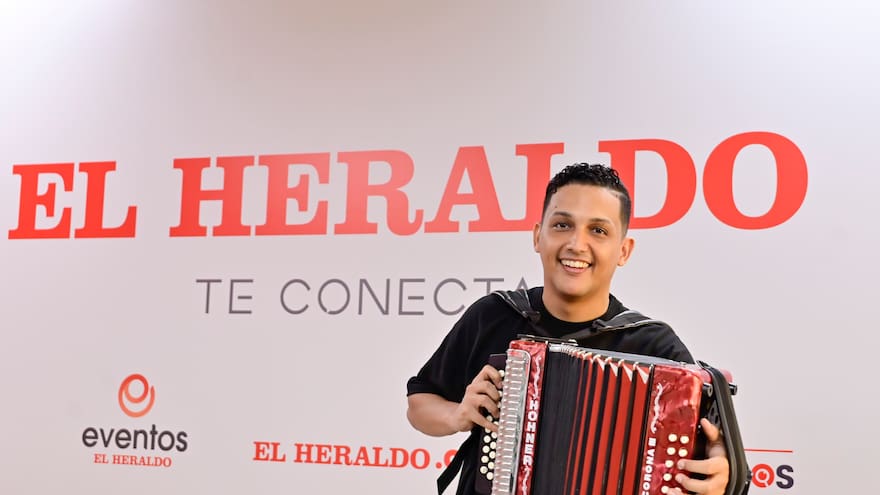 El Álbum “Villanuevero” de Yin López