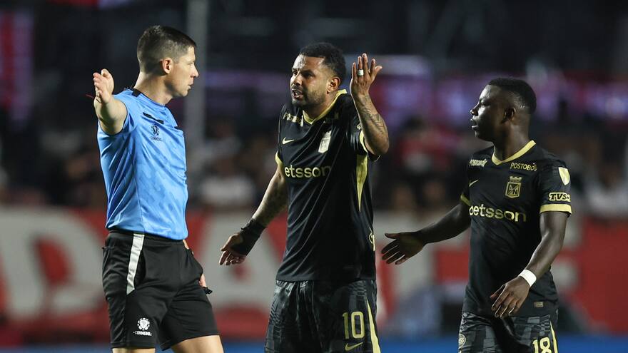 El Morumbí fue testigo de otra noche negra para Edwin Cardona, el villano en la eliminación de Nacional