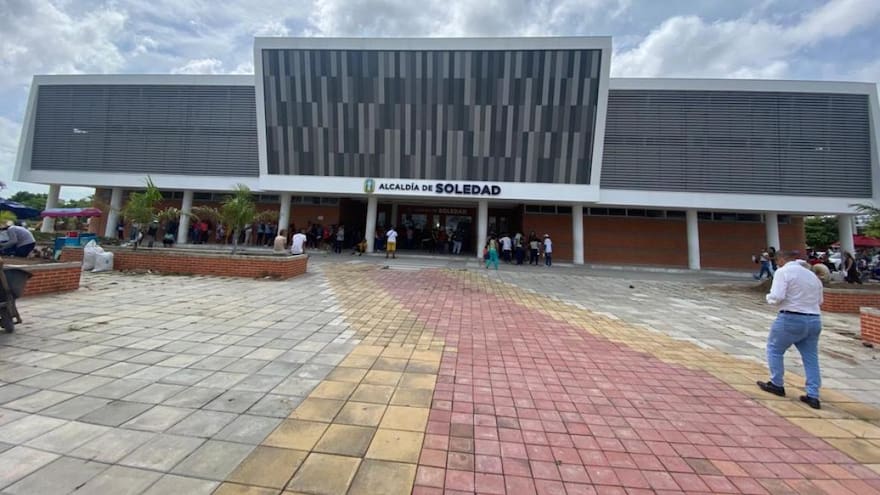 Alertan sobre falsos contratistas del sector salud en Soledad