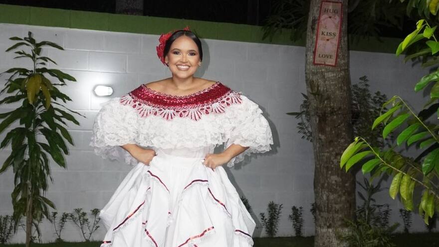 Jarilyn Fandiño, elegida Reina del Carnaval de Santo Tomás 2025