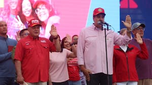 Diosdado Cabello dice que Venezuela está en una “revolución pacífica, pero no desarmada”