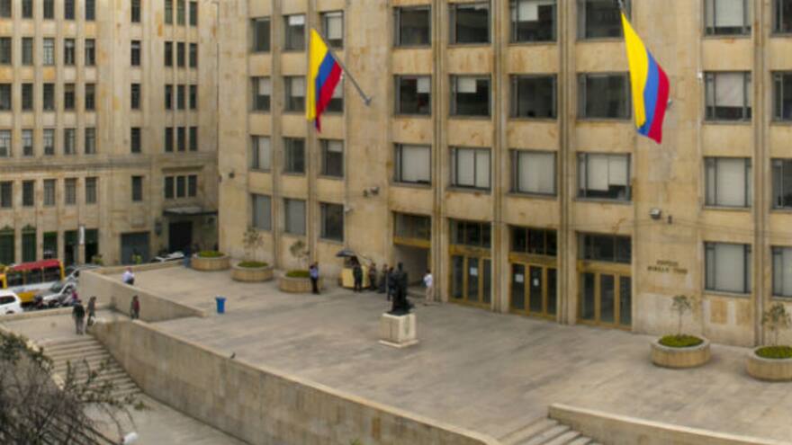 MinTIC desmiente convenio con OpenSoft para ofrecer dominios a centros educativos