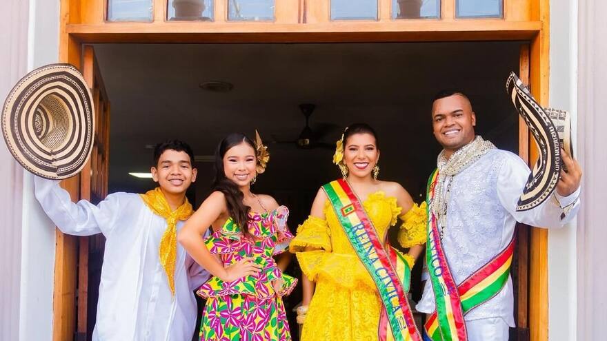 Los reyes Cívicos 2024 ya recibieron su decreto oficial