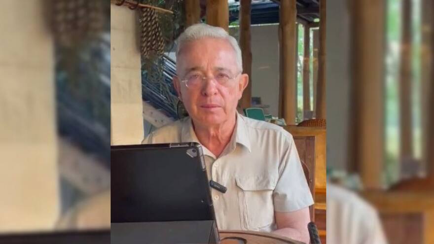 El ex presidente Álvaro Uribe se refirió a la ley de punto final, asegurando que 'es inaplicable en Colombia'