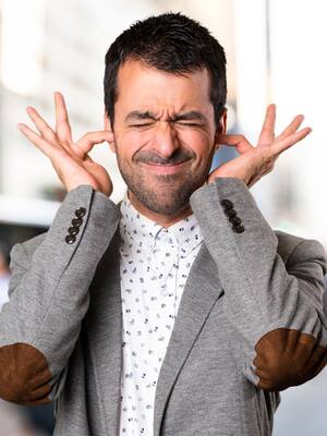 País sordo | Columna de Remberto Burgos