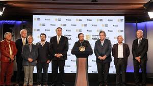 Petro intervino para que se lograran acuerdos entre los grupos GEA y Gilinski