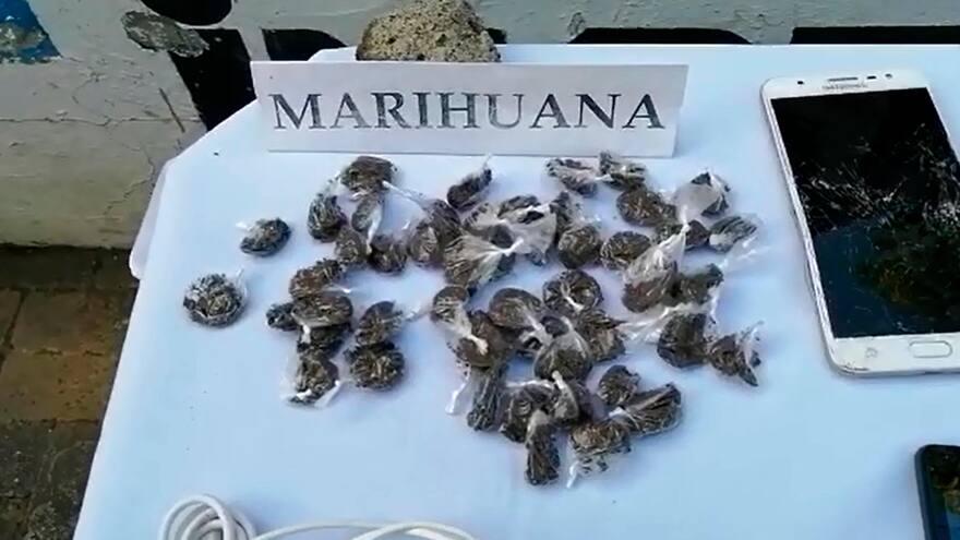Hallan celulares, marihuana y licor en la cárcel de Montería