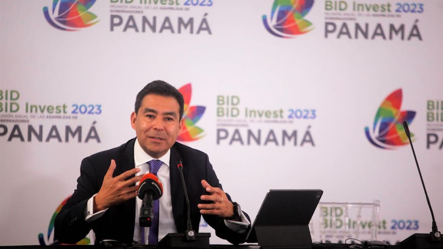 Latinoamérica crecerá solo el 1 % en 2023, según estimaciones del BID