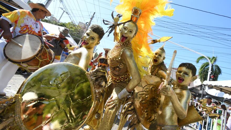 Carnaval 2023: la reina rinde homenaje al Mohicano Dorado