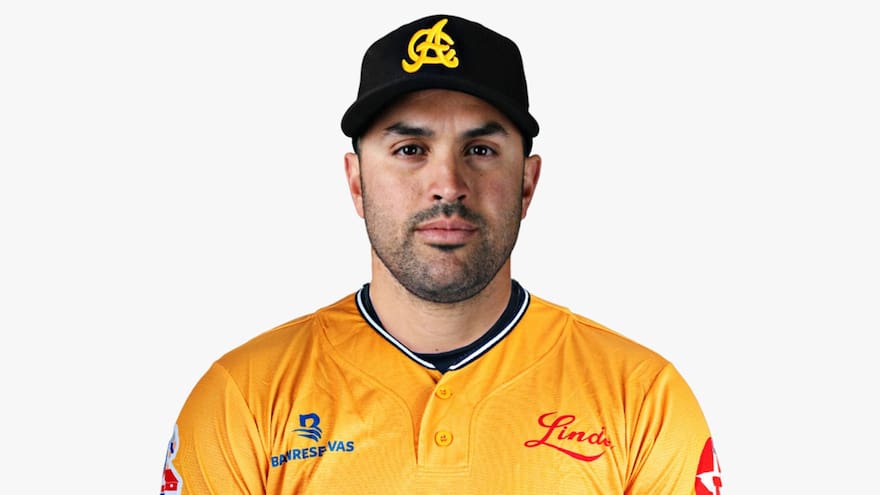 El colombiano Pipe Urueta expresa su “pasión” al arribar a 100 victorias en el béisbol dominicano