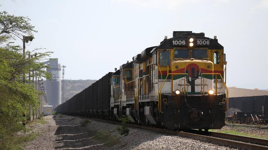 Los wayuu desbloquearon la vía férrea de Cerrejón