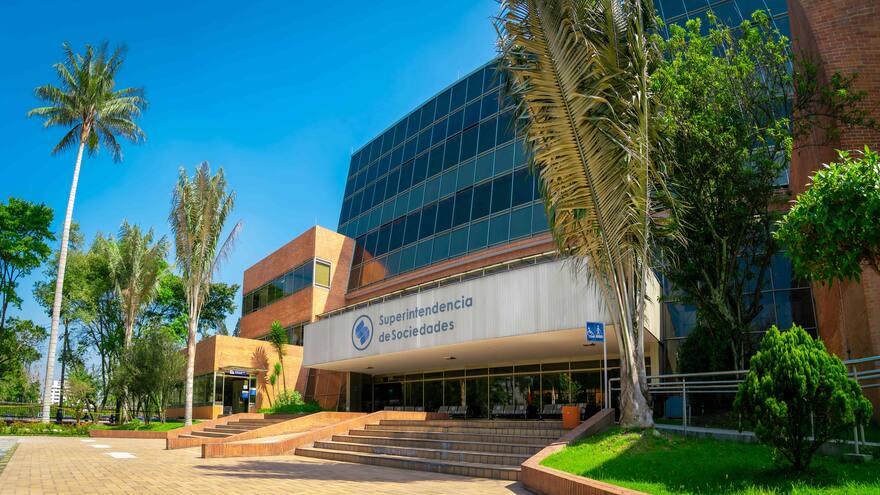 Formulan pliego de cargos contra Kopps Commercial, sociedad de Bavaria