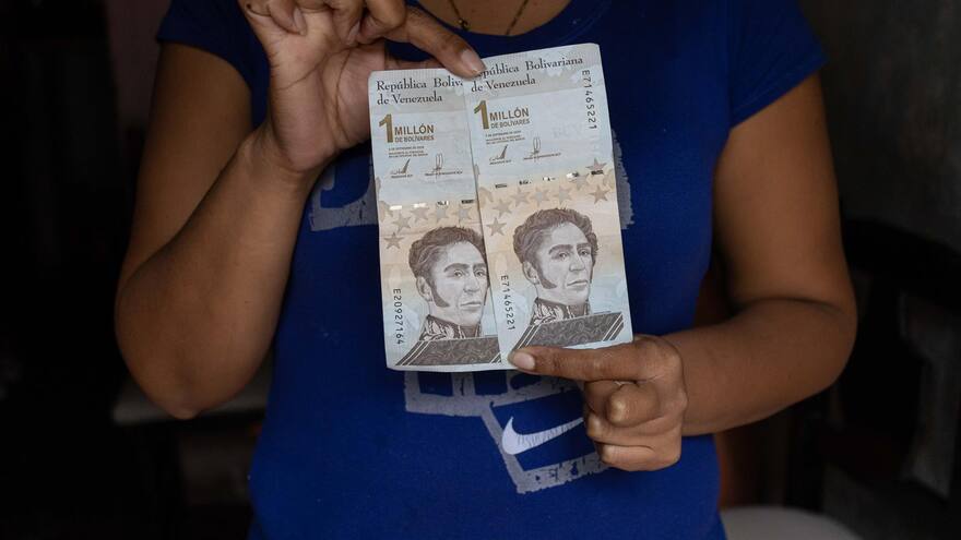 Venezuela eliminará seis ceros al bolívar en tercera reconversión