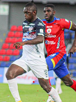 Junior tiene un seguro de vida