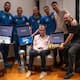 Emotiva visita de Rosario Central al ‘Patón’ Bauza, histórico exjugador del Junior