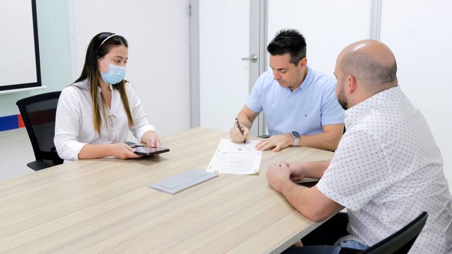 Asegurados los terrenos para el traslado del colegio en Aguas Negras