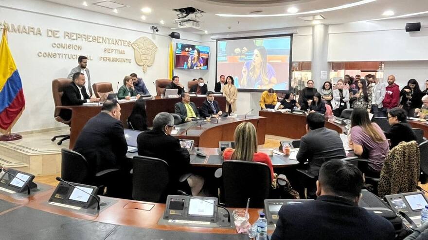 Aprueban ponencia positiva de la reforma laboral en primer debate