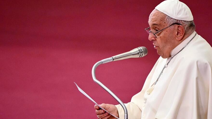 Papa Francisco se reunirá con humoristas colombianas