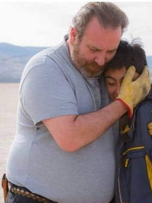 LA CAJA – Explorando la paternidad | Columna de Gisela Savdie