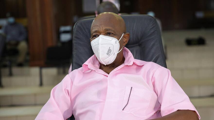 Héroe que inspiró 'Hotel Ruanda' recibe 25 años de cárcel por terrorismo