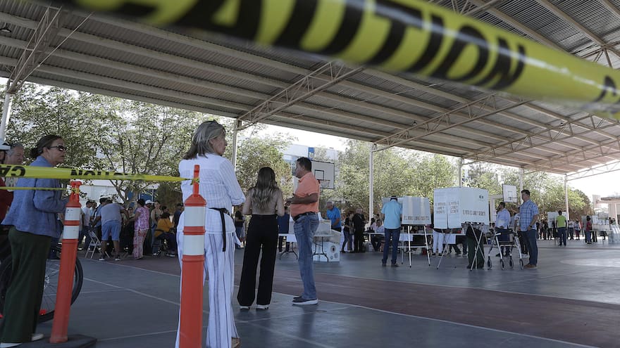 Reportan tiroteo en puntos de votación en México l varias víctimas