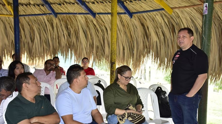 Productores de yuca se mantienen en asamblea permanente