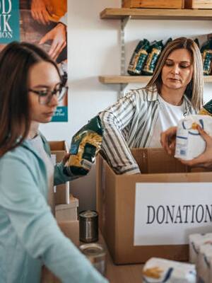 Fundaciones y brechas sociales | Columna de Hernando Baquero Latorre