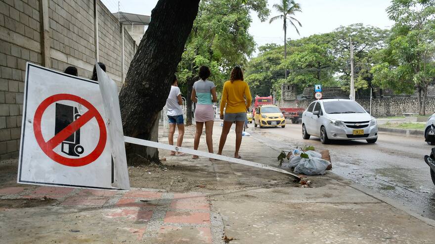 En imágenes | Los estragos de los desmanes en la calle 17