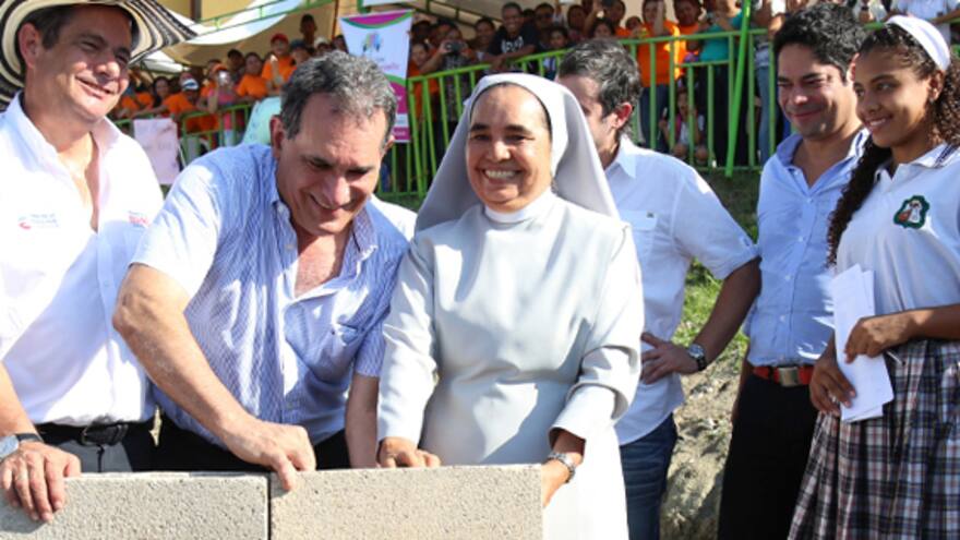 Megacolegio beneficia a 800 niños de Sincelejo