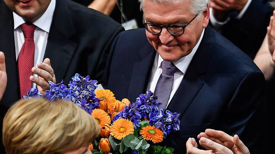 Exministro Steinmeier es elegido presidente de Alemania