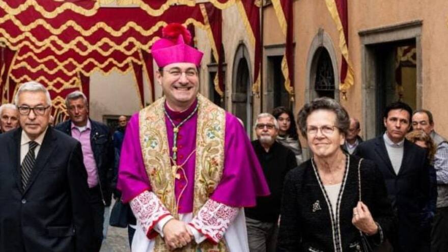 Papa Francisco eligió como nuncio en Colombia al italiano Paolo Rudelli