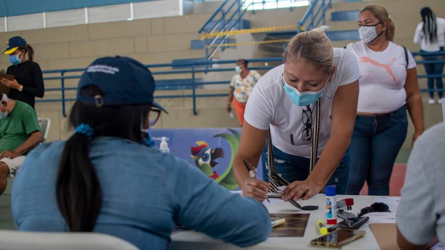Comienzan pagos a damnificados de olas invernales y San Francisco