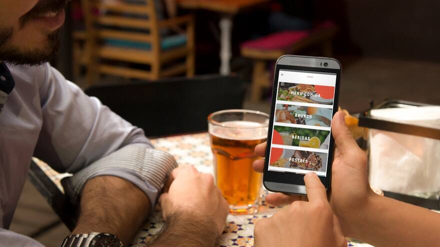 Crean la primera herramienta de IA para los restaurantes de Barranquilla