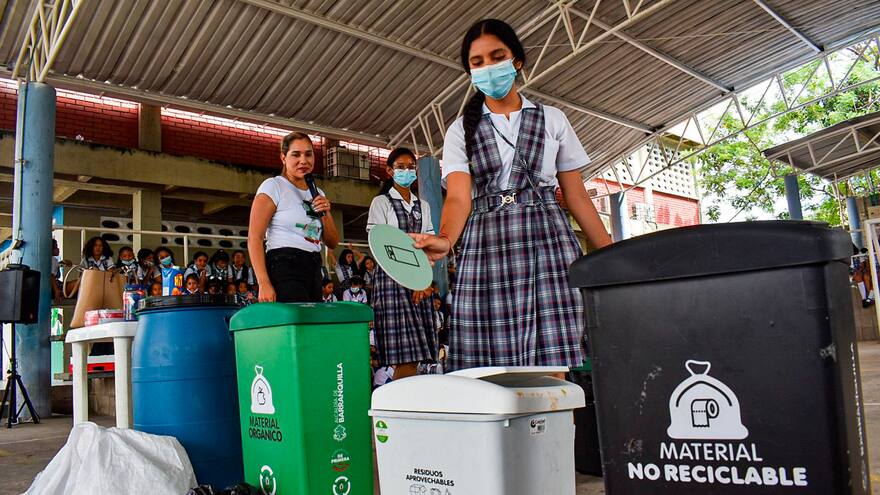 Más de 10.000 ciudadanos se han capacitado en labores de reciclaje y medioambiente