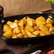 Prepare papas criollas con mantequilla y ajo para acompañar cualquier plato de proteína