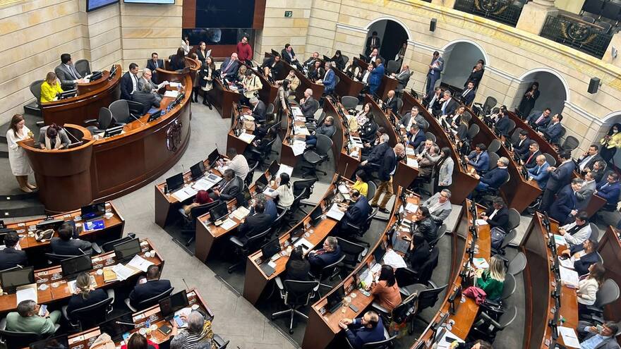 Hay congresistas que reciben pago de gasolina y peajes: Jota Pe Hernández