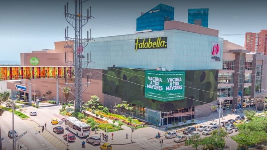 Centro Comercial Mall Plaza denuncia hackeo de sus pantallas exteriores