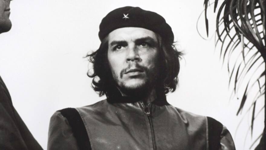 Subastan un original de la foto más conocida del Che Guevara