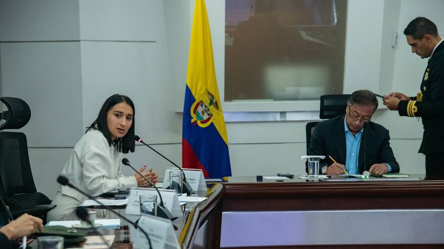 Interceptaciones ilegales por robo de dinero en casa de Laura Sarabia