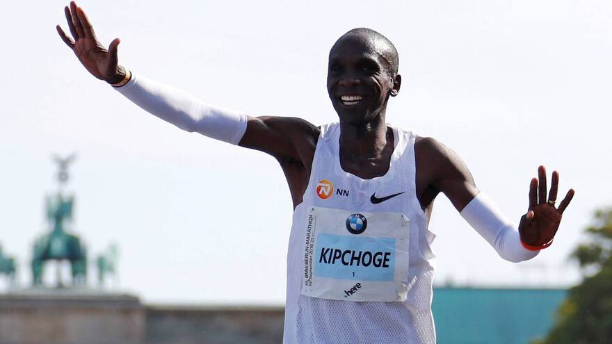 Atletas que sonríen ahorran oxígeno