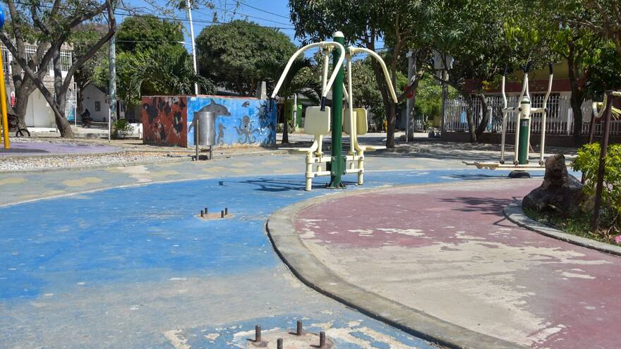 Exigen a Amoblamiento Urbano velar por buen estado de parques en Santa Marta