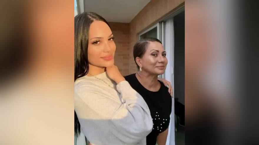 La mamá de Andrea Valdiri estará en silla de ruedas por cinco meses. La influencer contó qué pasó