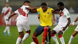 Momentos del partido entre Perú y Colombia