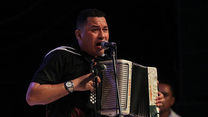 José María Chemita Ramos es coronado como nuevo rey del Cuna de Acordeones