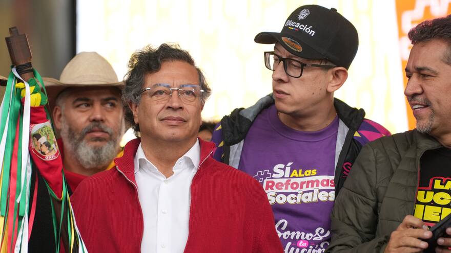 Las reformas y los conflictos del presidente petro