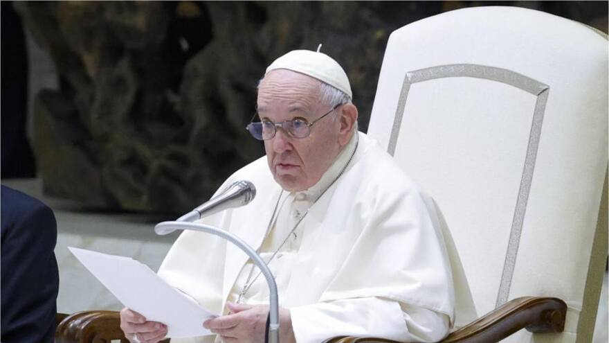 Papa Francisco pide rezar por la paz en Ucrania y 'no descuidar las otras guerras'